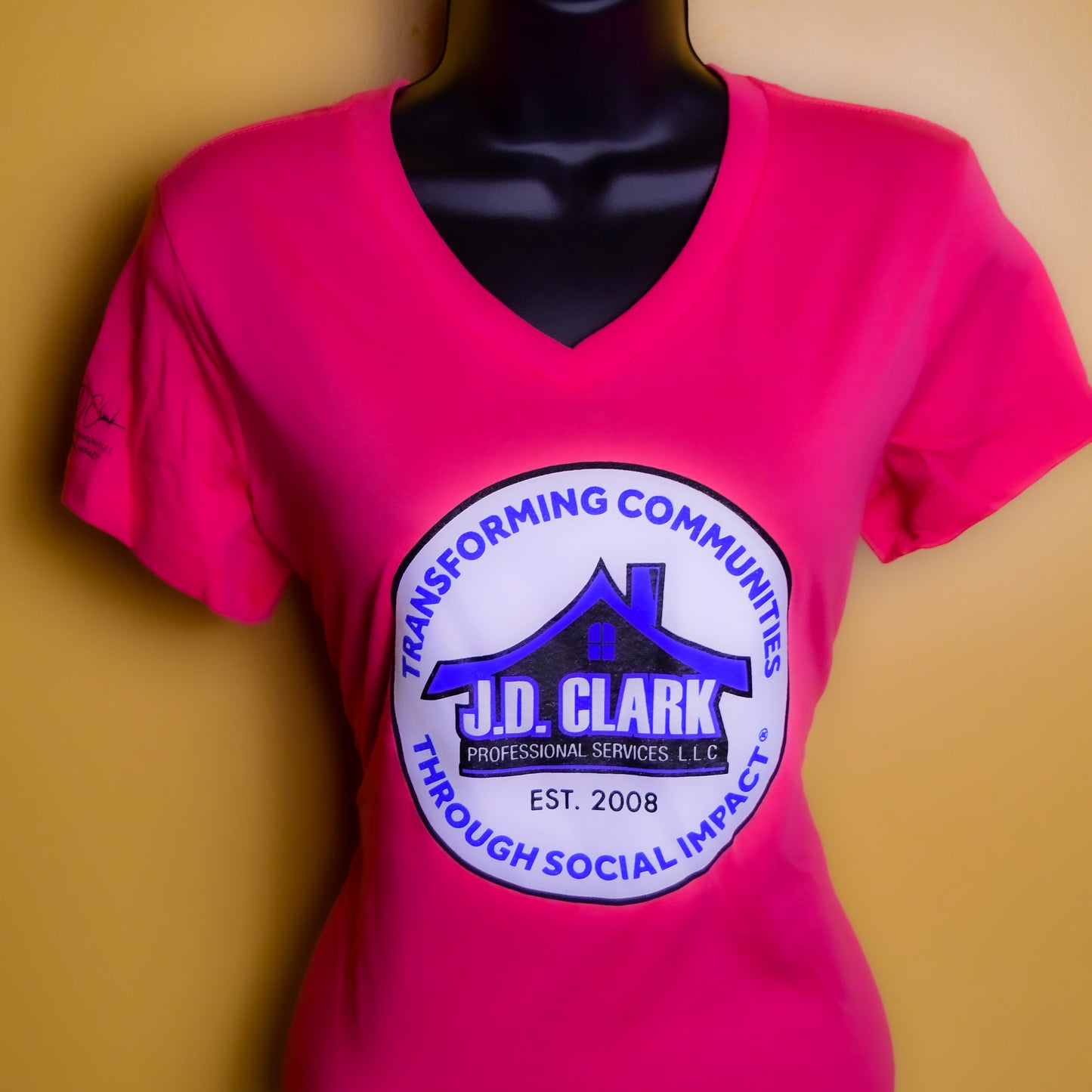 Women's Transforming Circle Short Sleeve V-Neck T-Shirt